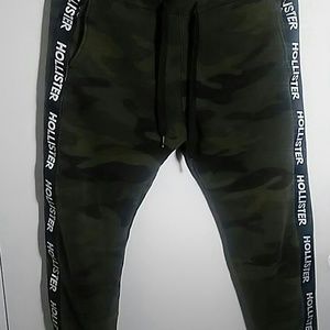 Hollister Camo Joggers